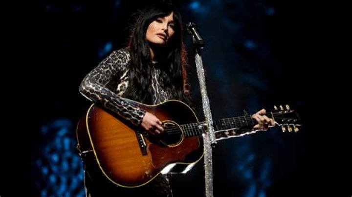 Kacey Musgraves Drops Some Fleetwood Mac At Philly Gay Bar